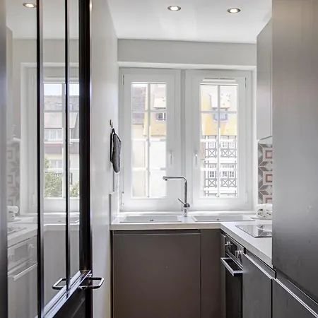 شقة Castel Saint Clair - Trois Pieces - Centre