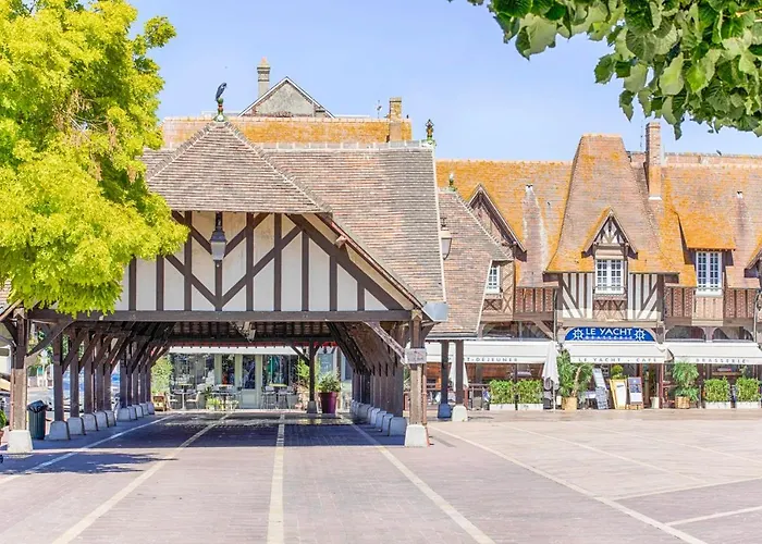 Castel Saint Clair - Trois Pieces - Centre Deauville